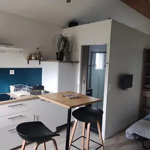 Dépendance Cosy Avec Accès Piscine Appartement